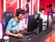 RayBet- blackveilbride完整歌词 