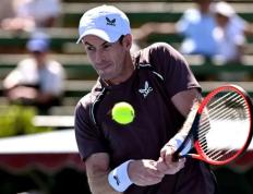 RayBet-关于穆雷回归赛场，大胜首场状态亮眼，雄鹿观众沸腾！的信息